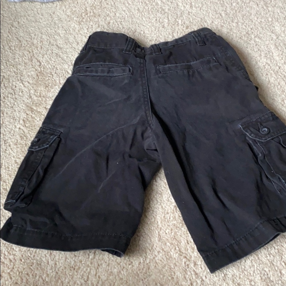 Shorts - Picture 3 of 3